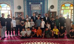 Demirözü Kaymakamı Ahat, yaz Kur'an kurslarını ziyaret etti
