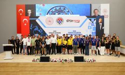 Denizli'de gerçekleştirilen Satranç İkinci Ligi finalinde şampiyonlar belli oldu