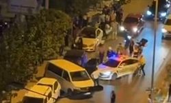 'Dur' ihtarına uymayarak kaçan sürücü, park halindeki 4 araca çarptı