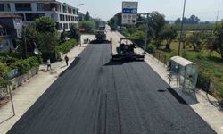 Düzce'de bin 800 metrelik yol yenileniyor