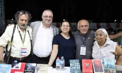 Edremit Kitap Fuarı'nda dördüncü gün de kültür ve sanatla dolu geçti