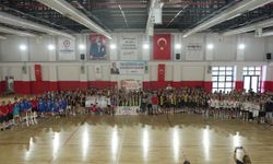 Ege'nin genç sporcuları Denizli'de buluştu