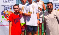 Elazığ tenis takımı finale yükseldi