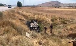 Elazığ'da otomobil şarampole devrildi: 1 yaralı