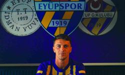 Eyüpspor, İtalyan oyuncu Simone Giordano'yu kadrosuna kattı