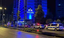Genç kadın bıçaklandıktan sonra aşağı atılmış