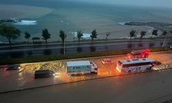 Giresun'da sağanak yağış Karadeniz Sahil Yolu'nu suyla doldurdu