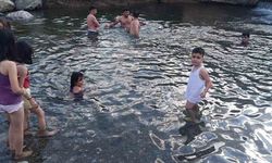 Hakkari'de sıcaklara karşı doğal çözüm