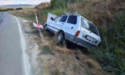 Hisarcık'ta otomobil şarampole savruldu: 4 yaralı