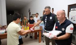 İncirliova'da kandil gecesi camilerde ikram dağıtıldı