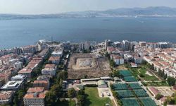 İzmir Büyükşehir: 'Karşıyaka Zübeyde Hanım Stadı ile ilgili süreç emin adımlarla ilerliyor'