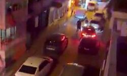 İzmir'deki silahlı kavgada ağır yaralanan kişi hayatını kaybetti