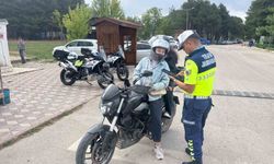 Jandarmadan motosiklet sürücüsü denetimi ve eğitim faaliyeti