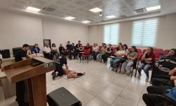 Karacasu Devlet Hastanesi'nde CPR eğitimi verildi