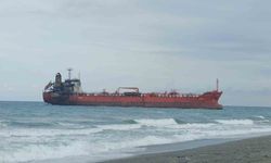 Karadeniz'de dron saldırısına uğrayan gemi Samsun'da karaya oturdu