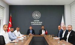 Kayseri'de Yamaç Paraşütü İstişare Toplantısı yapıldı