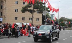 Kayseri'de Zafer Bayramı coşkuyla kutlandı