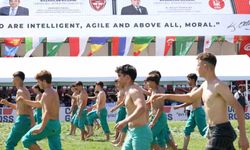Keçiören 3. Büyük Geleneksel Karakucak Güreş Festivali'nde pehlivanlar ödüllerine kavuştu