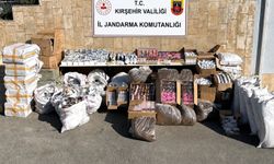 Kırşehir'de tırda 12.5 TL'lik gümrük kaçağı eşya ele geçirildi