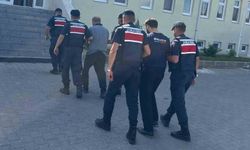 Köpeklerin kavgasına sinirlendi, çobanı öldürdü: Baba ile oğlu tutuklandı