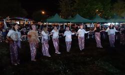 Köylü kadınlardan unutulmaz şalvar gecesi