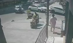Küçükçekmece'de motosiklet ile otomobil çarpıştı: 1 kişi yaralandı