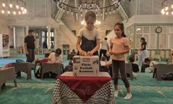 Kumbaradaki birikimlerini Filistin'e bağışladılar