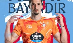 Manchester United, milli file bekçisi Altay Bayındır'ın Celta Vigo'ya kiralandığını açıkladı.