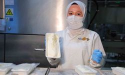 Maraş dondurmasında sıcak mesaisi: Yıllık üretim 120 bin tona ulaştı