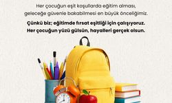 Marmaris Belediyesi'nden öğrencilere kırtasiye ve beslenme desteği