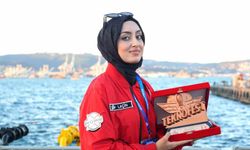 MCBÜ öğrencisine TEKNOFEST Mavi Vatan'dan edebi yazı ödülü