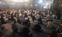 Mevlid Kandili'nde camiler doldu taştı