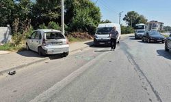 Minibüsle otomobilin karıştığı kazada otomobil yoldan çıktı: 1 yaralı