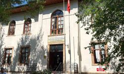 Muğla Halk Kütüphanesi güçlendirme için tahliye ediliyor