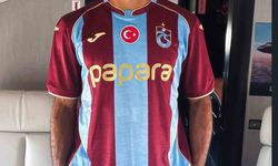 Muhammed Salah uçağa bindi, Trabzonspor formasını giydi