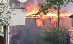 Ordu'da çatı katı yangınında 1 ton fındık küle döndü