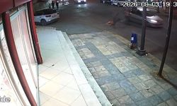 Otomobil ile bisikletin çarpıştığı kaza kamerada