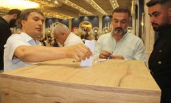 Şanlıurfa'dan örnek dayanışma: Sünnet düğününde takılan tüm takılar şehit ailelerinin çocuklarına bağışlandı