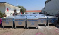 Şehzadeler'de 220 yeni çöp konteyneri hizmete sunuluyor