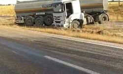 Siirt'te tır yoldan çıktı