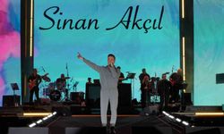 Sinan Akçıl'dan Erzurum'da unutulmaz konser