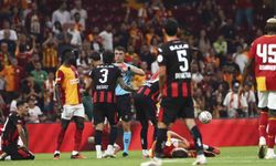 Süper Lig'de yeni sezonun ilk kırmızı kartı Alexandros Kyziridis'e çıktı