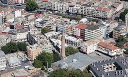 Suriçi Cami Kebir'de hem tarih gün yüzüne çıkıyor, hem esnafın yüzü gülüyor