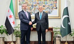 Suriye Dışişleri Bakanı Şeybani, Pakistan Başbakanı Şerif ile bir araya geldi