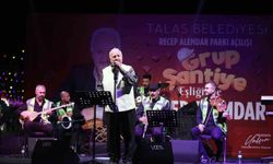 Talas'ta vefa parka, türküler meydana taştı