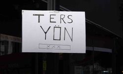 Ters yöne giren araçlar bıktırdı, esnaf kendi çözümünü buldu