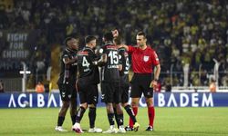 Trendyol Süper Lig: Fenerbahçe: 4 - Konyaspor: 2 (Maç sonucu)