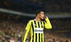 UEFA Şampiyonlar Ligi: Fenerbahçe: 2 - Sturm Graz: 0 (İlk yarı)