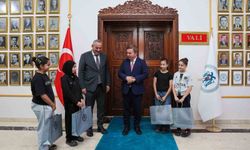 Vali Aydoğdu başarılı karatecileri makamında ağırladı