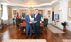 Vali Baruş'tan Erzurumspor ve tünel açıklaması: 'Kazım Karabekir stadı hazır, tüneller için gayret gösteriyoruz'
